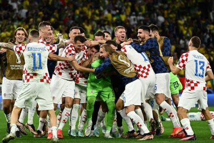 Croatia beat Brazil on penalties to reach semi-finals