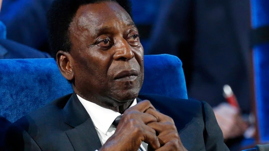 Buhari mourns soccer legend, Pele, says he will never be forgotten