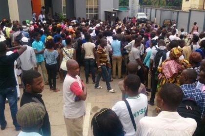 Redesigned notes: Lagos residents groan as scarcity hits hard