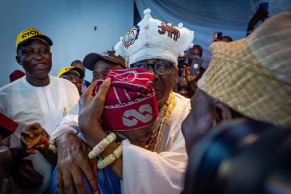 Tinubu in homecoming visit to Lagos, thanks Oba Akiolu (+photos)