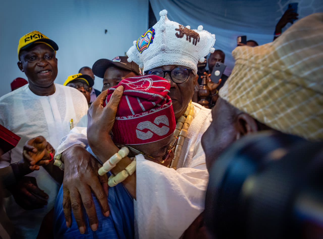 Tinubu in homecoming visit to Lagos, thanks Oba Akiolu (+photos)