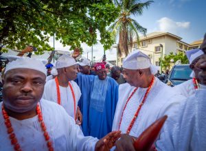 Tinubu in homecoming visit to Lagos, thanks Oba Akiolu (+photos)