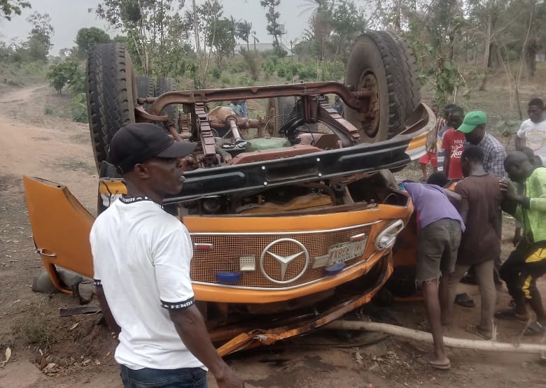 Five killed, 24 injured in Cross River auto crash