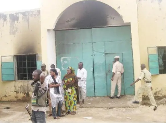 Police arrest two Kuje jail escapees in Adamawa