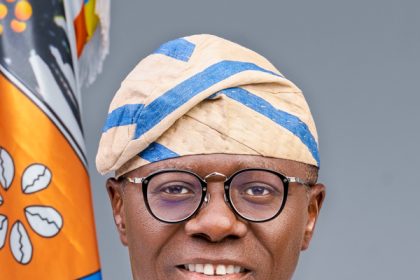 Sanwo-Olu inaugurates newly completed council secretariat, road