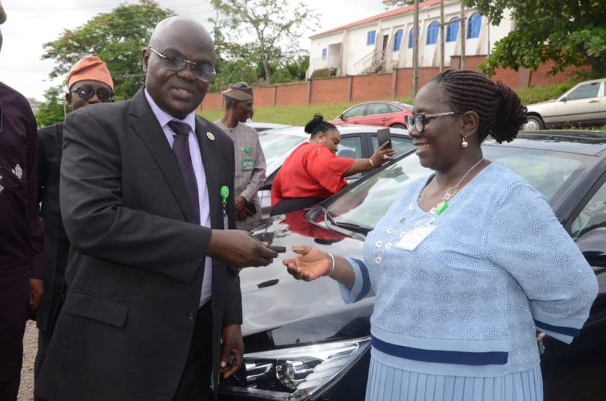 Ogun: Abiodun presents cars to new Perm Secs, tasks them