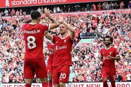 10-man Liverpool in comeback win over Bournemouth