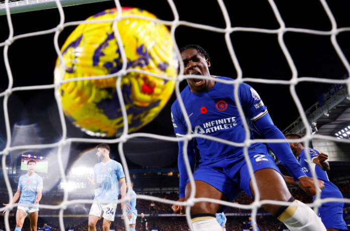 Chelsea take leap forward in 4-4 draw with Manchester City