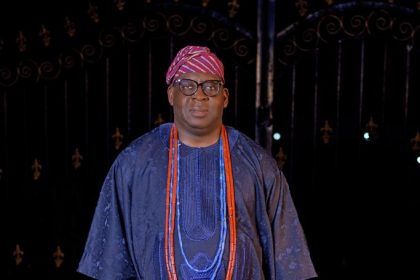 Oyo: Makinde to present staff of office to Aseyin, Soun Dec 14, 19
