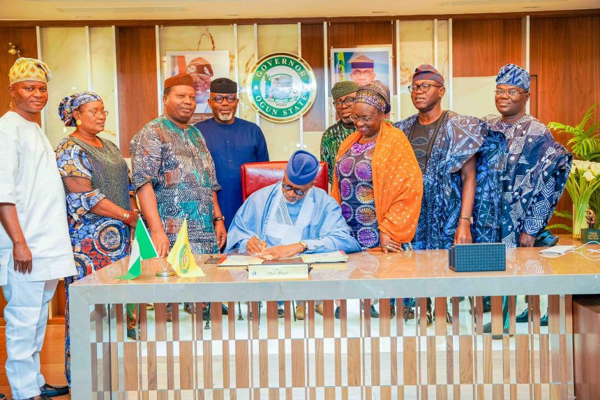 Ogun: Dapo Abiodun signs N703.028bn 2024 budget into law