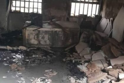Fire razes Kwara High Court building