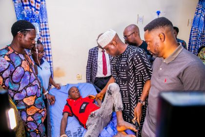 Governor visits rescued Ekiti school pupils, teachers in hospital