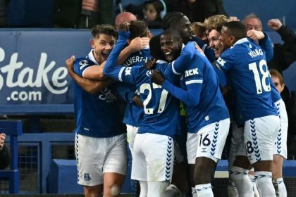 Everton deal Liverpool big blow with shock 2-0 derby victory