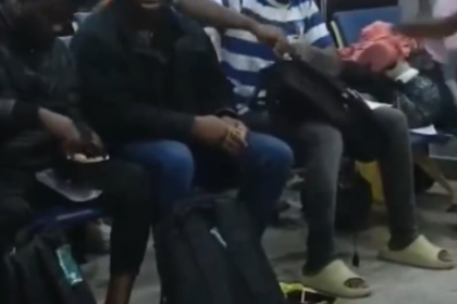 FG receives 103 Nigerians deported from Turkey