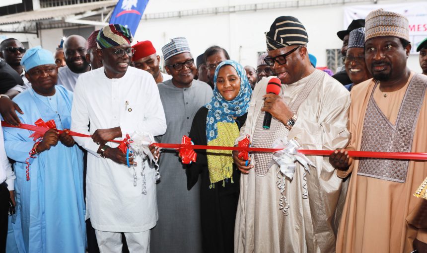 Lagos orders 100 trucks from Dangote’s trucks assembly plant