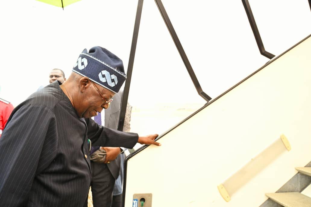 Tinubu flies to France in a new presidential plane