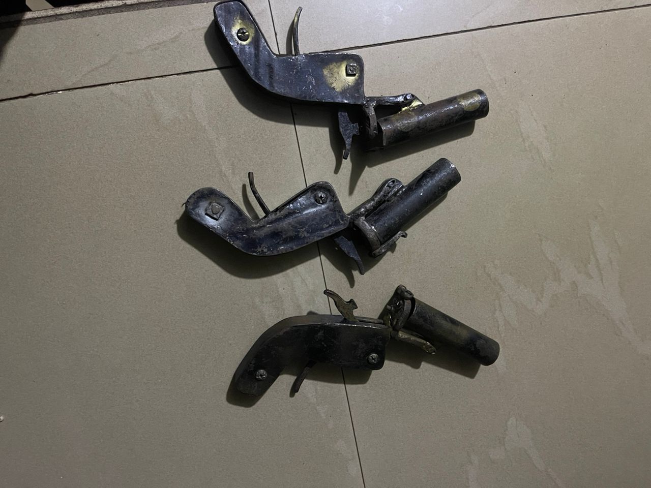 Edo election: Police arrest political thugs, recover firearms
