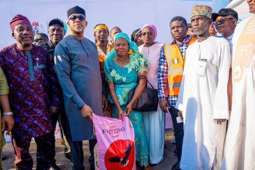 Sale of federal government-subsidised rice begins in Ogun