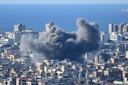 Beirut's southern suburbs once again thundering with sound of air strikes