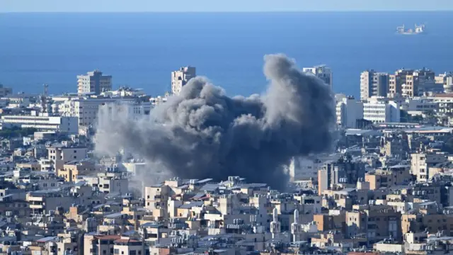 Beirut's southern suburbs once again thundering with sound of air strikes