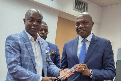 Shell, Okunbor receive PETAN’s award for excellence