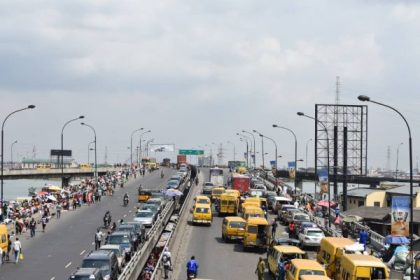 FG announces Iddo Bridge height restrictions