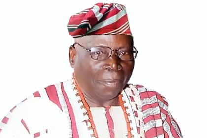 Abiodun, Aiyedatiwa, Mimiko, others for Pa Akinmade's burial
