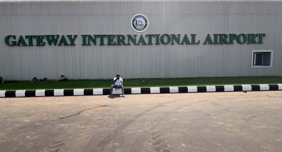 Gateway Airport: Lifting of passengers commences October