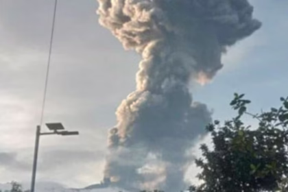 Schools closed, residents evacuated as Philippines volcano erupts
