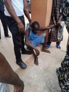 Chaos in court as ex-convict attempts to escape
