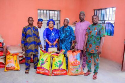 Eid-el-Kabir: Olori Afolabi launches food bank, distributes rice