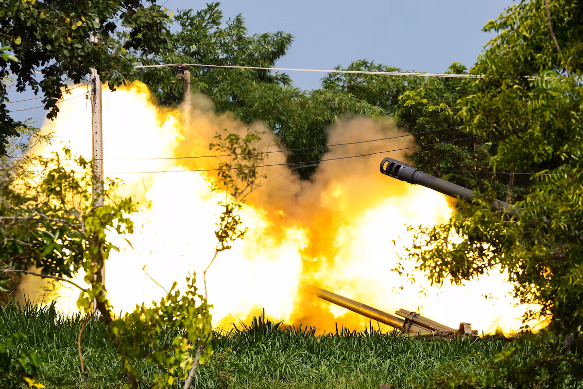 Thailand, Cambodia exchange heavy artillery fire as fighting rages