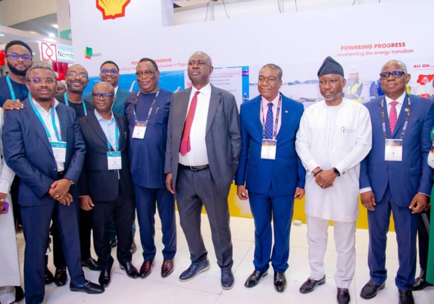 SCiN commended for elaborate exhibition at oil and gas conference