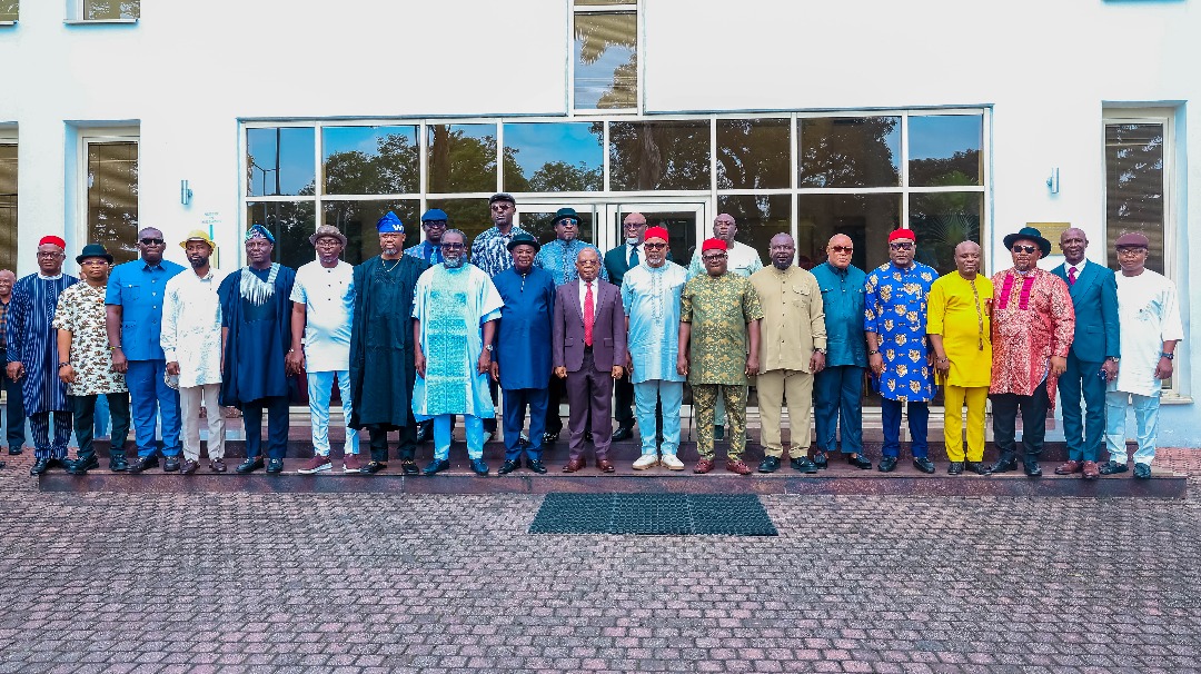 Rivers: Ibas swears in 23 LG chairmen, calls for selfless service