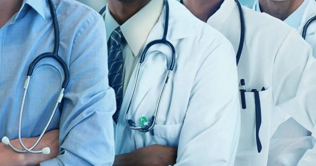 Resident doctors suspend warning strike after FG's assurances