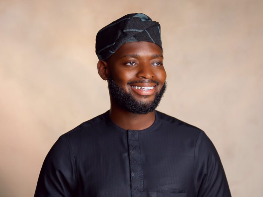 Agege: Obasa in literacy programme, hosts chess icon, Onakoya