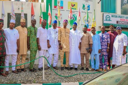 Sarafa Isola meets leaders of registered political parties in Ogun  