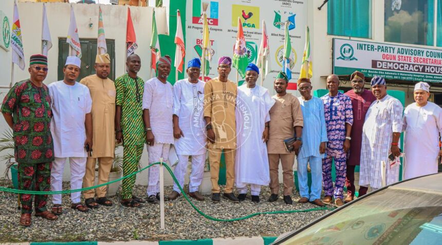 Sarafa Isola meets leaders of registered political parties in Ogun  