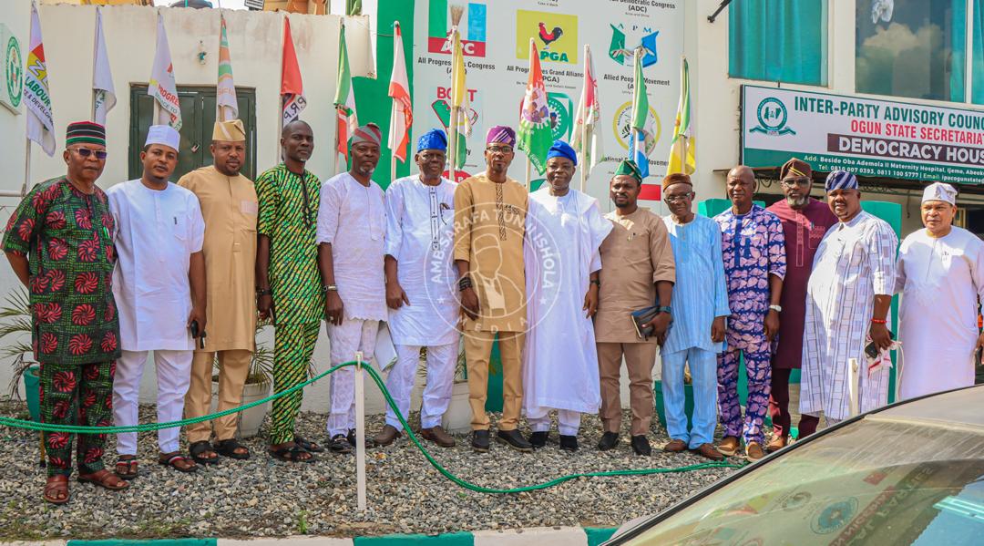 Sarafa Isola meets leaders of registered political parties in Ogun  