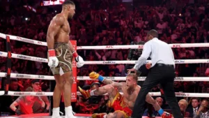 EXTRA: Joshua vs Paul: A taste of a real punch