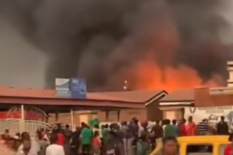 Fire guts Arena market in Lagos