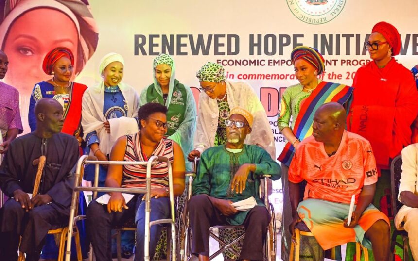 WDD: First Lady Remi Tinubu gives business support to PWDs