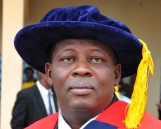 Dirge as Siyan Oyeweso kicks the bucket, By Tony Iyare