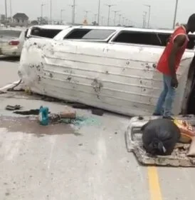 Accident: 4-year-old boy, mother, others narrowly escape death