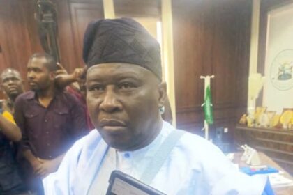 Adamawa State governor, Fintiri, formally defects to APC