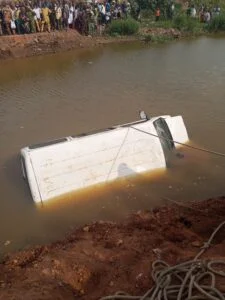 Three dead, five rescued as bus plunges into River in Ibadan