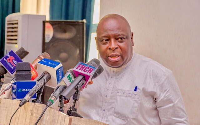 EXTRA: 60 ‘gbosas’ for Babajide Kolade-Otitoju