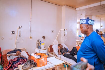 Plateau: APC national chair, Yilwatda, visits victims, donates N15m