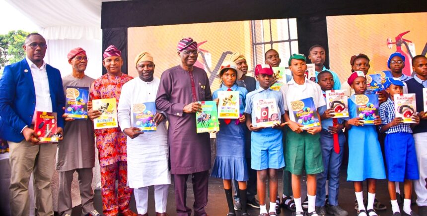 Sanwo-Olu launches advanced e-learning platform, free academic tools