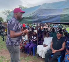 Abduction: Makinde meets victims’ families, reassures of rescue
